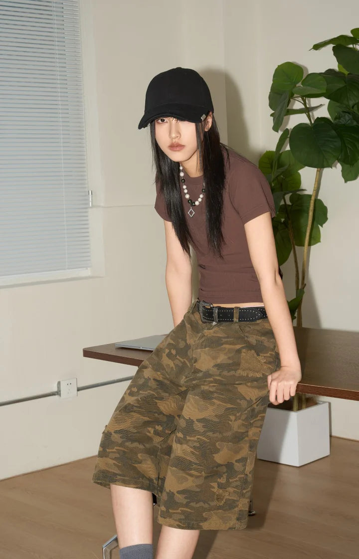 JHYQ Camo Capri Cut Shorts