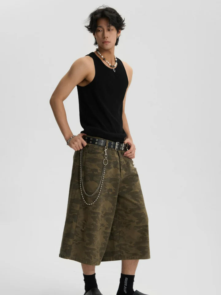 JHYQ Camo Capri Cut Shorts